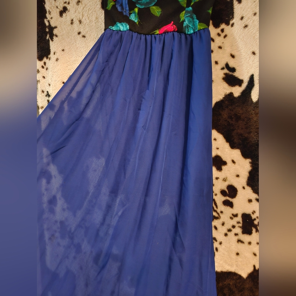 Style Rack Strapless Floral Patterned Gown - Picture 3 of 5